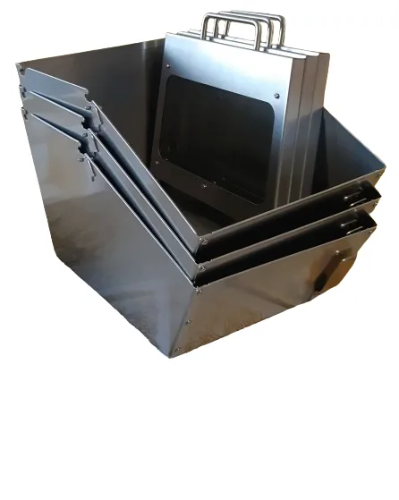 Bacs inox vrac empilés à vide — gain de place optimal en réserve